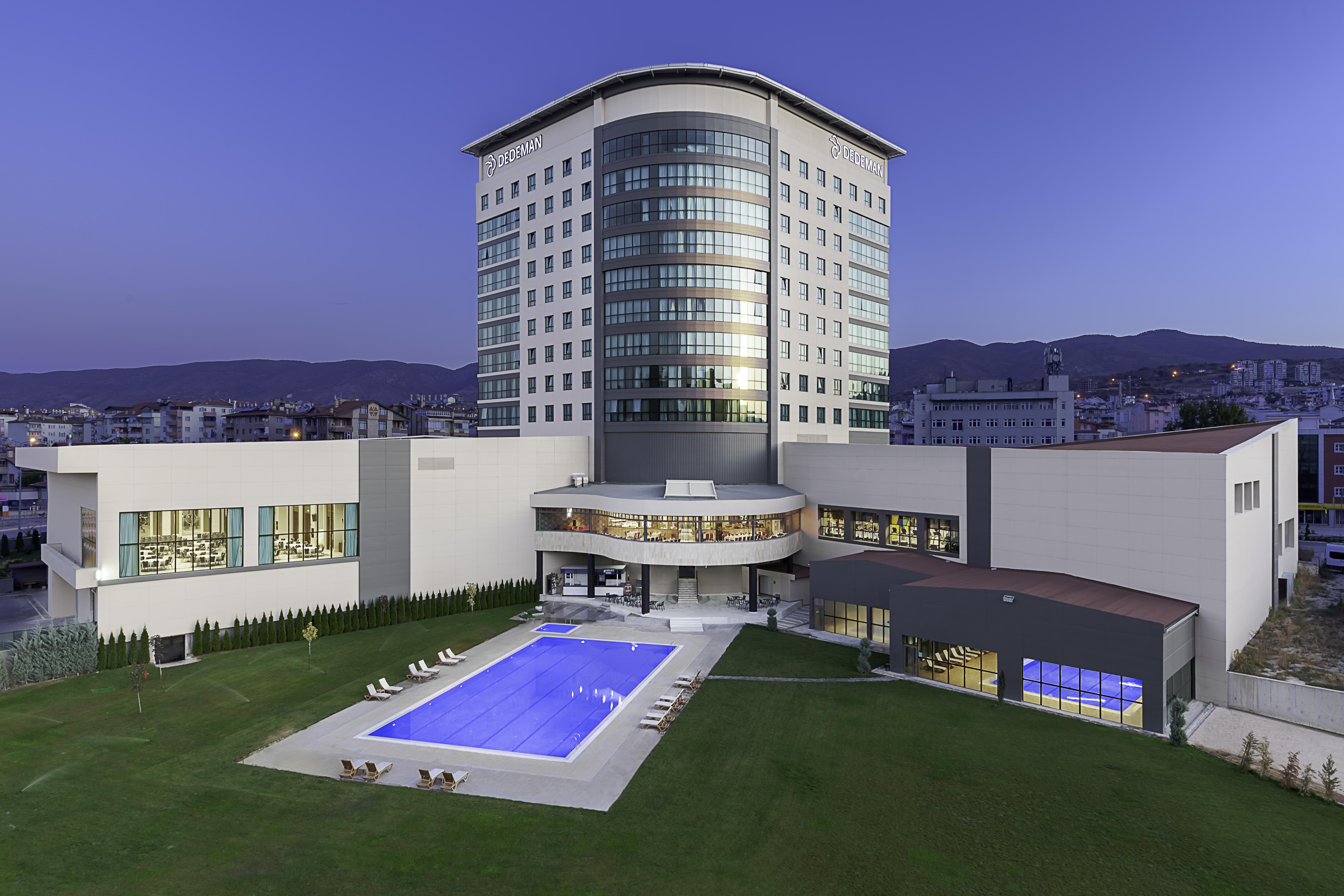 Отель Dedeman Tokat Экстерьер фото