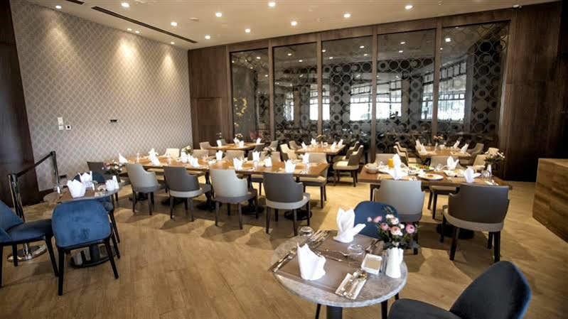Отель Dedeman Tokat Экстерьер фото